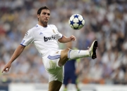 九游娱乐官方网站-赛道上的指挥官，楚阿梅尼率领车队闪耀F1街道赛之夜