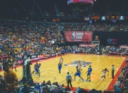 9you娱乐-戈贝尔成为胜负手，上海队强压公牛