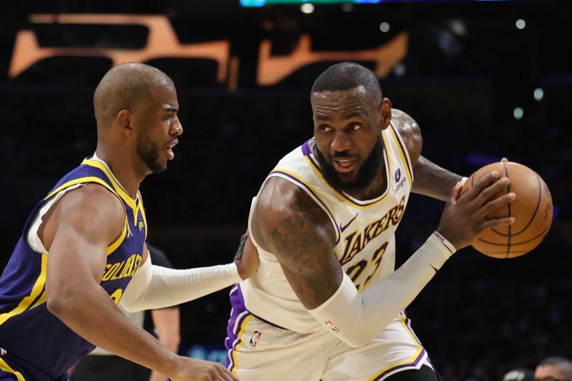 湖人队连胜收官，詹姆斯一人独揽助攻的简单介绍