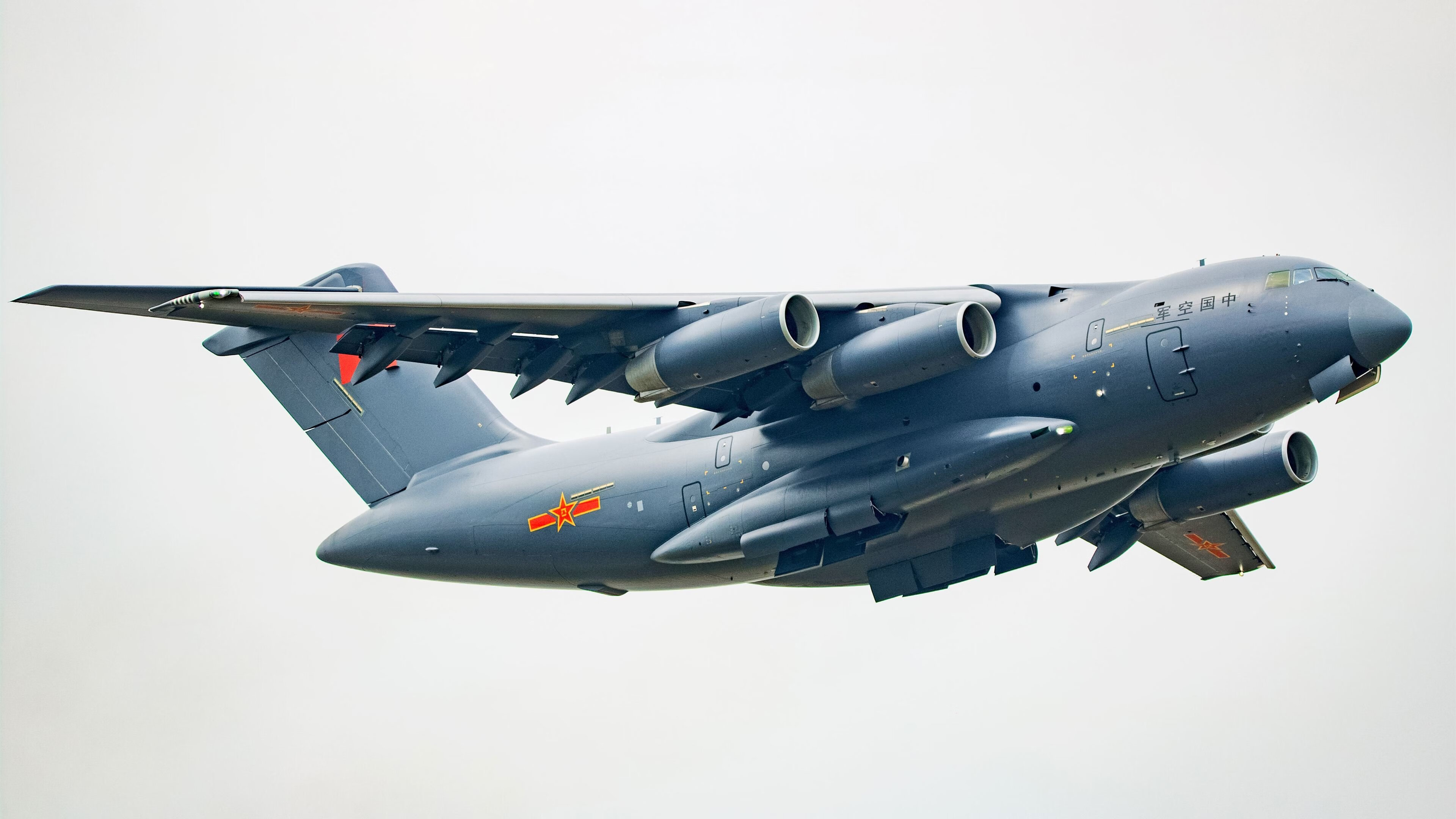 厄瓜多尔奇迹之夜,伊萨克一剑封喉,战术纪律完胜亚特兰大