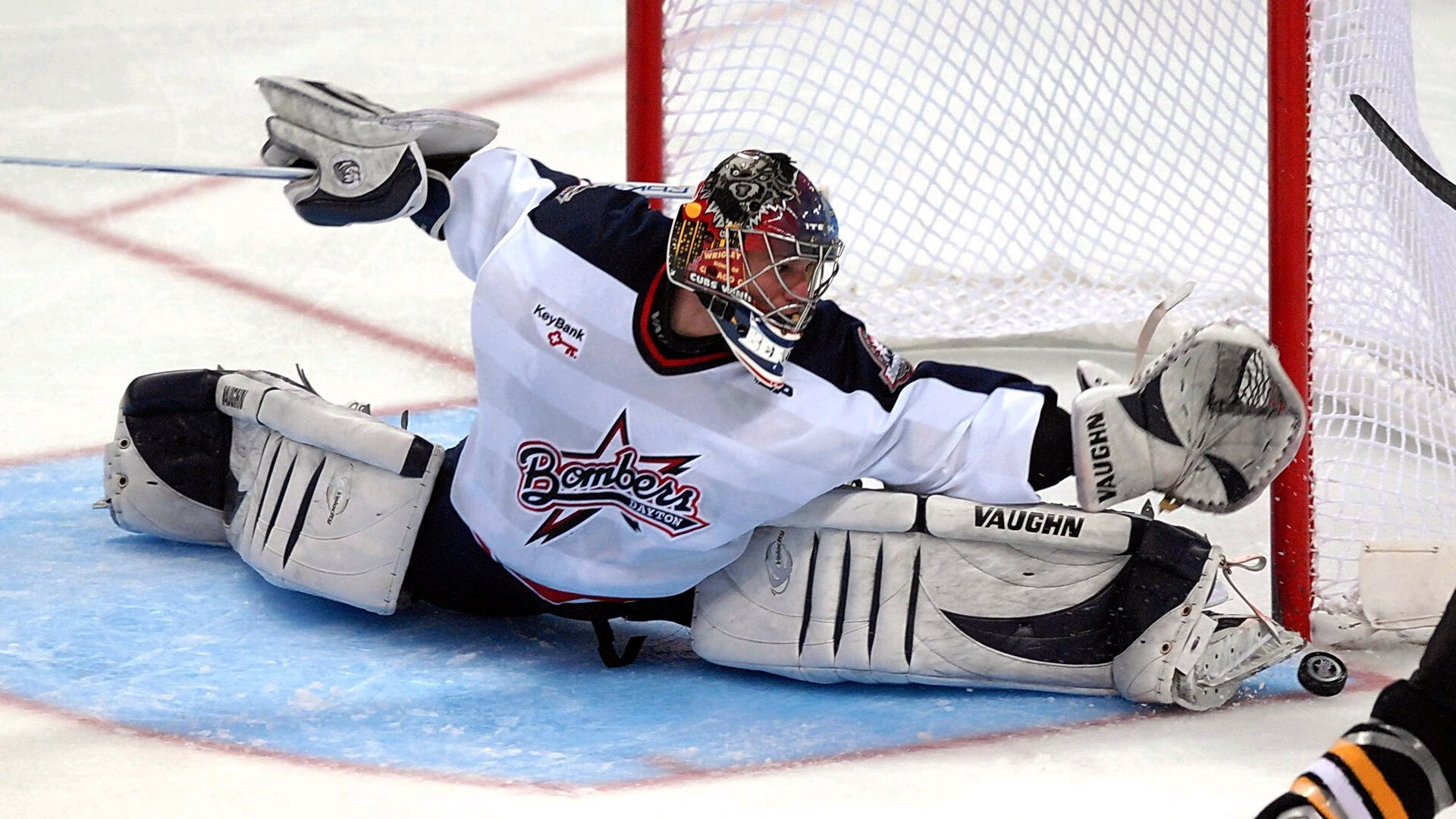 绝境逆转！北京队最后时刻神奇击败骑士，戈贝尔东决关键战统治攻防