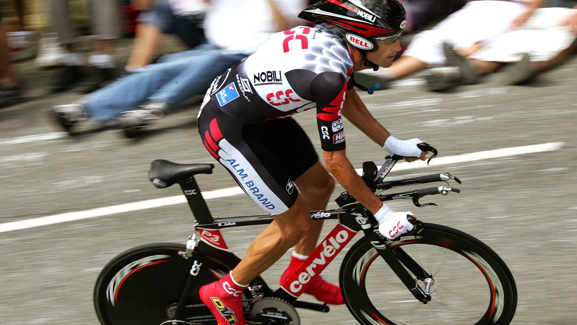 新大陆的旧荣耀，姆巴佩率队鏖战美国，利物浦精神在异乡燃烧